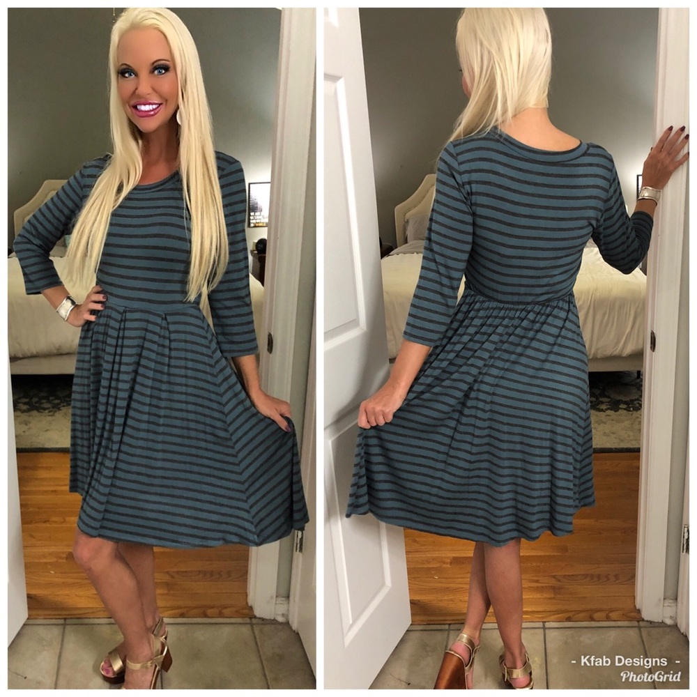 ❤️LAST 1! Indigo/Charcoal Striped Dress! - Picture 2 of 3